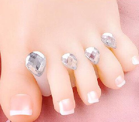 NS133 Crystal Gems Soft Silicone Finger or Toe Separators 8 Piece Set - Iris Fashion Jewelry