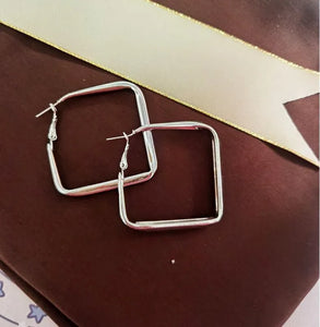 AZ1432 Silver Color Square Earrings