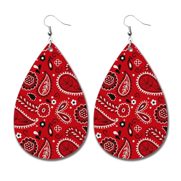 AZ516 Leather Water Drop Red Paisley Print Earrings