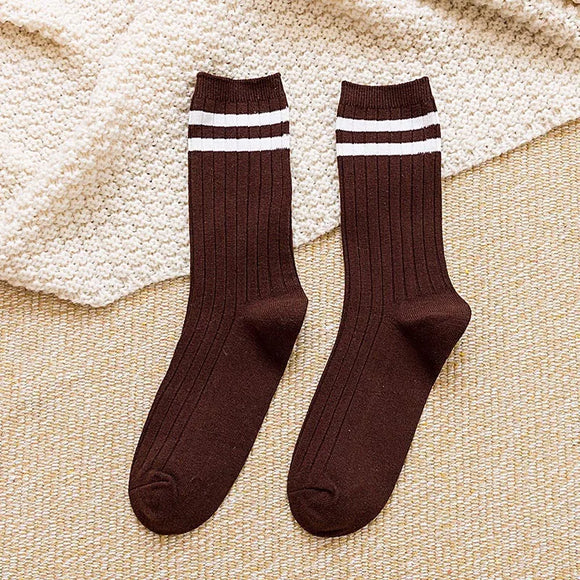AZ419 Brown With White Stripe Socks