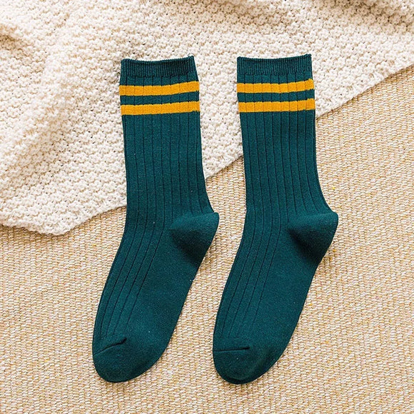 AZ426B Green With Golden Stripe Socks