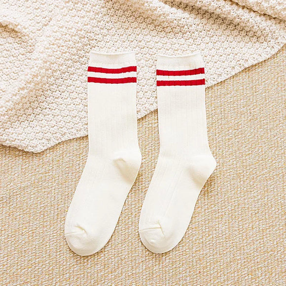 AZ419B White With Red Stripe Socks