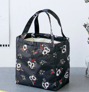 G39 Black Floral Print Insulated Lunch Tote with Drawstring Closure - Iris Fashion Jewelry