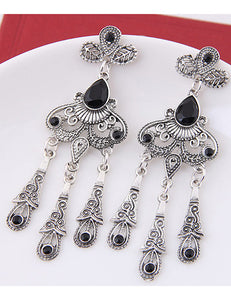 E66 Black Gemstone Decorated Tassel Earrings - Iris Fashion Jewelry