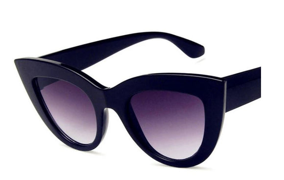 S398 Black Frame Faded Lens Fashion Sunglasses - Iris Fashion Jewelry