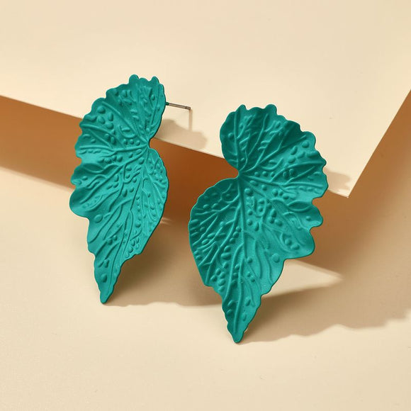 E140 Green Metal Leaf Earrings - Iris Fashion Jewelry