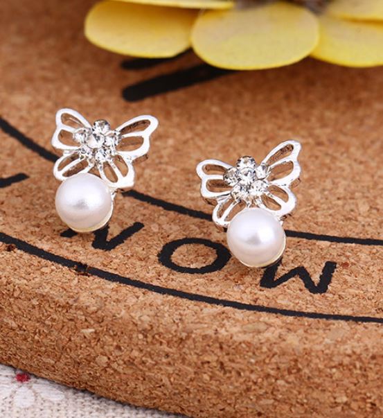 E949 Silver Butterfly with Pearl Earrings - Iris Fashion Jewelry