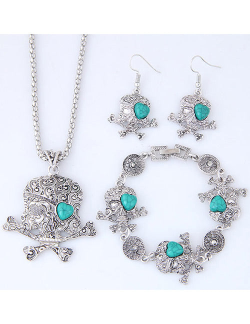 N990 Silver Turquoise Gem Skull & Crossbones Necklace with FREE Earrings & FREE Bracelet - Iris Fashion Jewelry