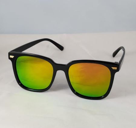 S421 Black Frame Green Iridescent Mirror Lens Fashion Sunglasses - Iris Fashion Jewelry