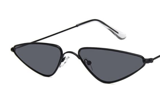 S427 Black Metal Frame Fashion Sunglasses - Iris Fashion Jewelry