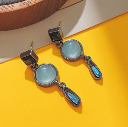 E1076 Gun Metal Pearlescent & Blue Gemstone Earrings - Iris Fashion Jewelry
