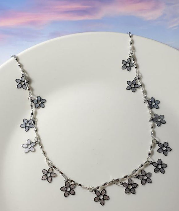 N661 Silver Daisy Flower Dangle Necklace FREE Earrings - Iris Fashion Jewelry