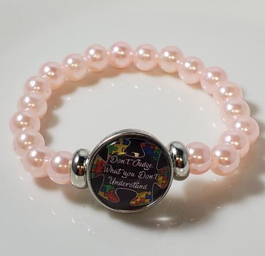 B526 Pale Pink Don't Judge What You Don't Understand Autism Awareness Bracelet - Iris Fashion Jewelry