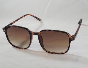 S156 Leopard Frame Fashion Sunglasses - Iris Fashion Jewelry