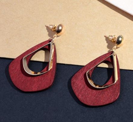 E637 Gold & Red Wood Dangle Earrings - Iris Fashion Jewelry