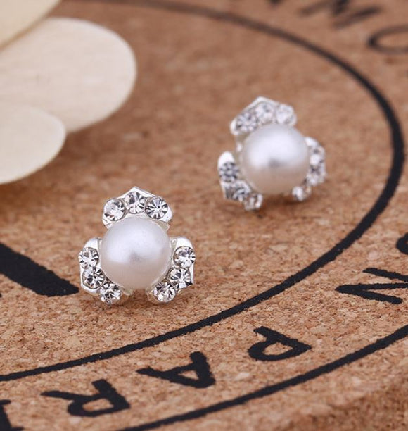 *E1238 Silver Pearl & Rhinestones Earrings - Iris Fashion Jewelry