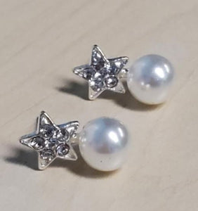 E742 Silver Rhinestone Star & Pearl Earrings - Iris Fashion Jewelry