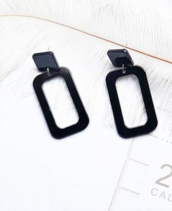 E1504 Black Acrylic Rectangle Earrings - Iris Fashion Jewelry