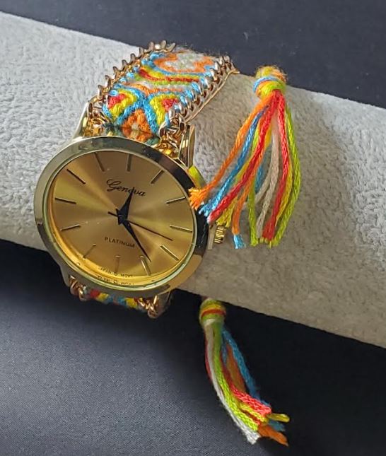 W524 Bright Colors Yarn Band Quartz Watch - Iris Fashion Jewelry