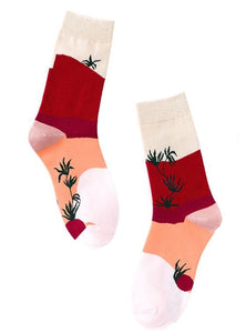 SF804 Beige Leaf Plant Design Socks - Iris Fashion Jewelry