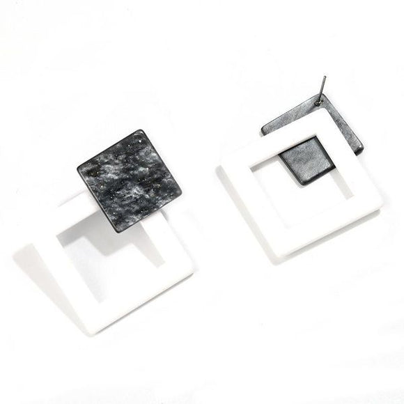 E1176 White & Gray Acrylic Geometric Earrings - Iris Fashion Jewelry