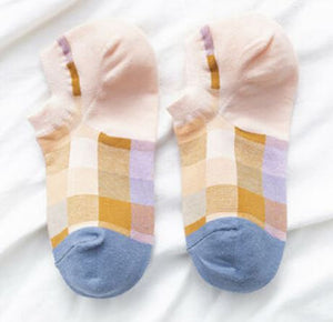 SF1111 Peach Plaid Design Low Cut Socks - Iris Fashion Jewelry