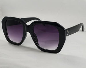 S476 Black Frame Fashion Sunglasses - Iris Fashion Jewelry