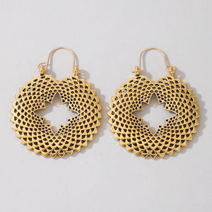 E752 Gold Round Filigree Earrings - Iris Fashion Jewelry