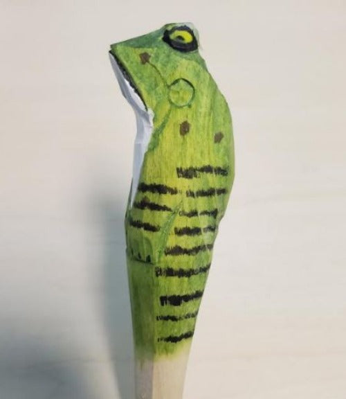 V79 Green Toad Wood Pen - Iris Fashion Jewelry