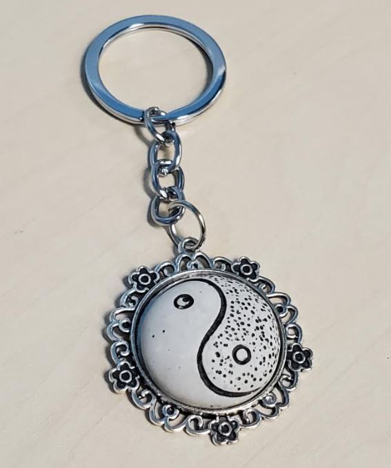 K11 Silver Yin Yang Keychain - Iris Fashion Jewelry