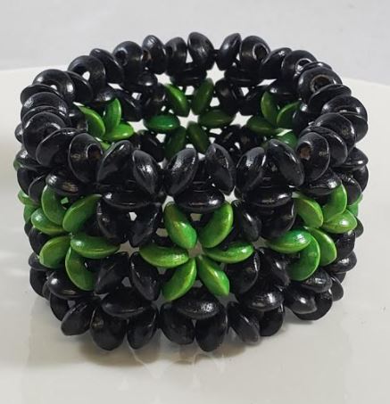 B309 Black & Green Flower Design Wooden Bead Bracelet - Iris Fashion Jewelry