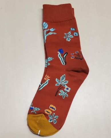 *SF962 Burnt Orange Floral Socks - Iris Fashion Jewelry