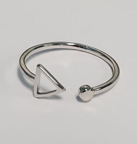 TR61 Silver Hollow Triangle Toe Ring - Iris Fashion Jewelry