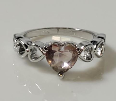 R158 Silver Heart Gemstone & Band Ring - Iris Fashion Jewelry
