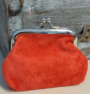 G161 Red Faux Fur Clasp Coin Purse - Iris Fashion Jewelry