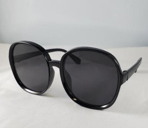 S445 Black Frame and Lens Fashion Sunglasses - Iris Fashion Jewelry