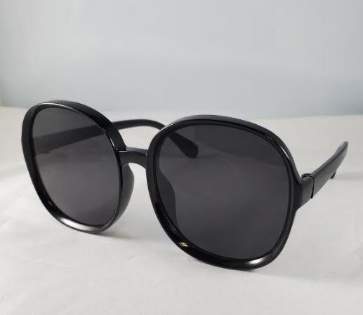 S445 Black Frame and Lens Fashion Sunglasses - Iris Fashion Jewelry