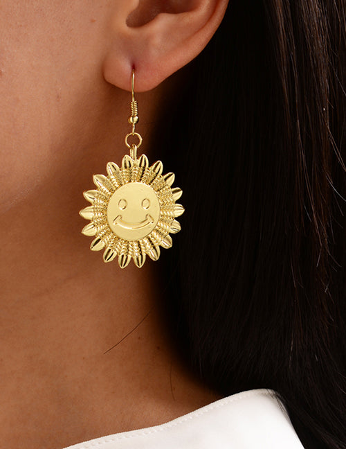 E851 Gold Smiling Sun Earrings - Iris Fashion Jewelry