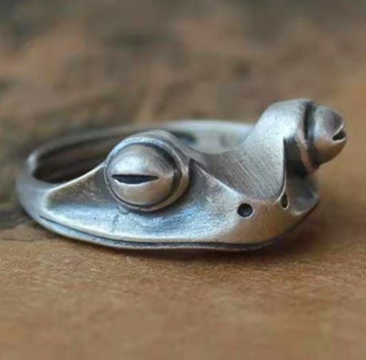AR07 Silver Frog Adjustable Ring - Iris Fashion Jewelry