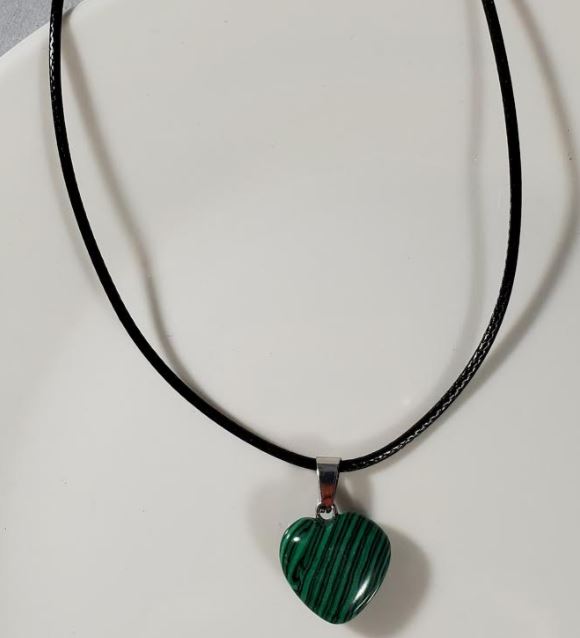 N1531 Green & Black Heart Natural Quartz Stone on Leather Cord Necklace with FREE Earrings - Iris Fashion Jewelry