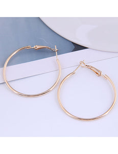 E1068 Gold 1 ¼" Hoop Earrings - Iris Fashion Jewelry