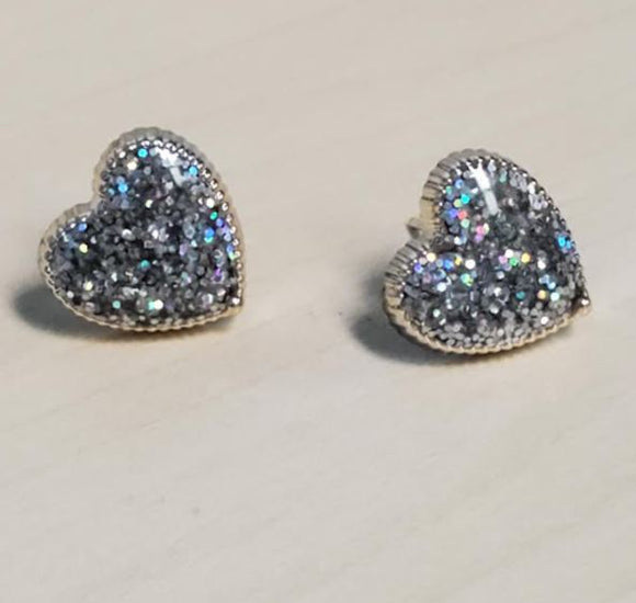 E1864 Silver Iridescent Glitter Heart Stud Earrings - Iris Fashion Jewelry