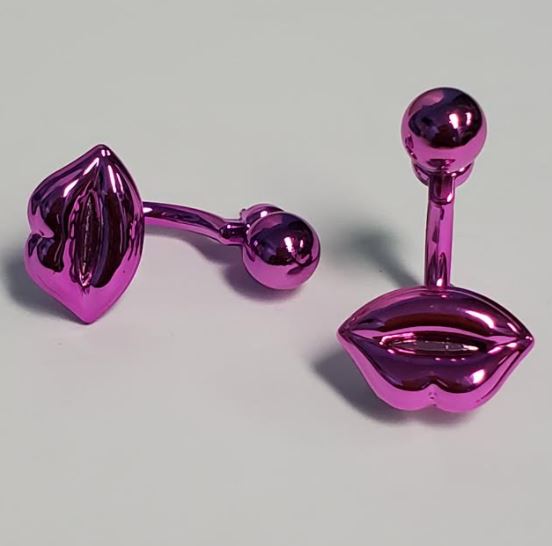 *E1010 Purple Lips Peek a Boo Earrings - Iris Fashion Jewelry