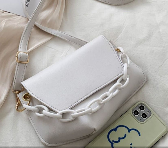 PB188 White Chain Accent Handbag - Iris Fashion Jewelry