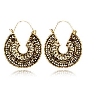 E1112 Gold Round Openwork Earrings - Iris Fashion Jewelry