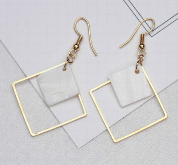 E888 Gold White Acrylic Diamond Shape Earrings - Iris Fashion Jewelry