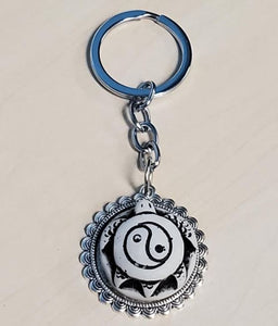 K145 Silver Turtle Yin Yang Keychain - Iris Fashion Jewelry