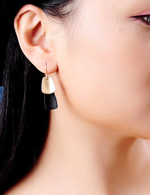 E1532 Gold & Black Metal Earrings - Iris Fashion Jewelry