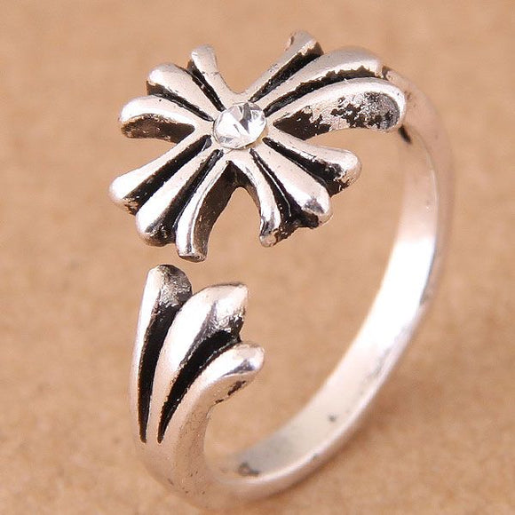 TR01 Silver Cross Design with Rhinestone Toe Ring - Iris Fashion Jewelry