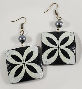 E1147 Square White Flower Design Coconut Shell Wooden Earrings - Iris Fashion Jewelry